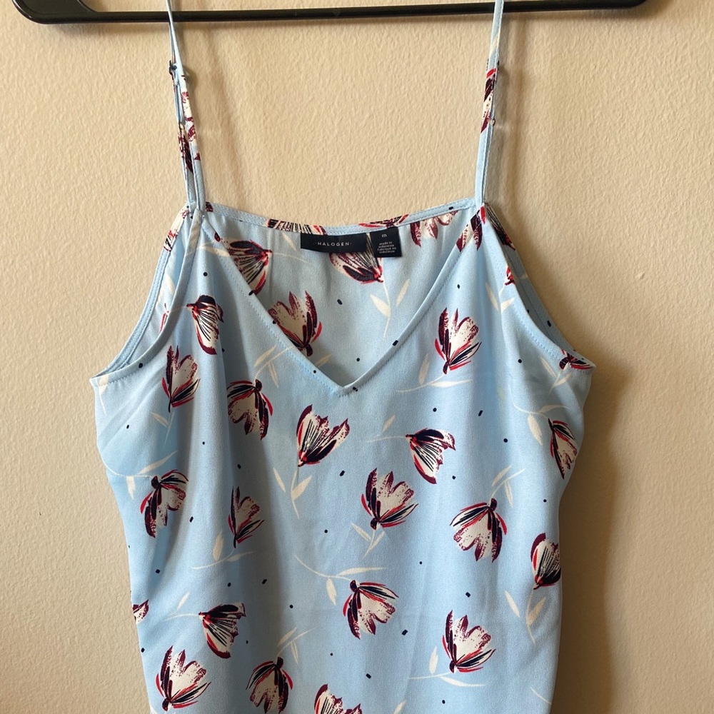 Halogen tank top